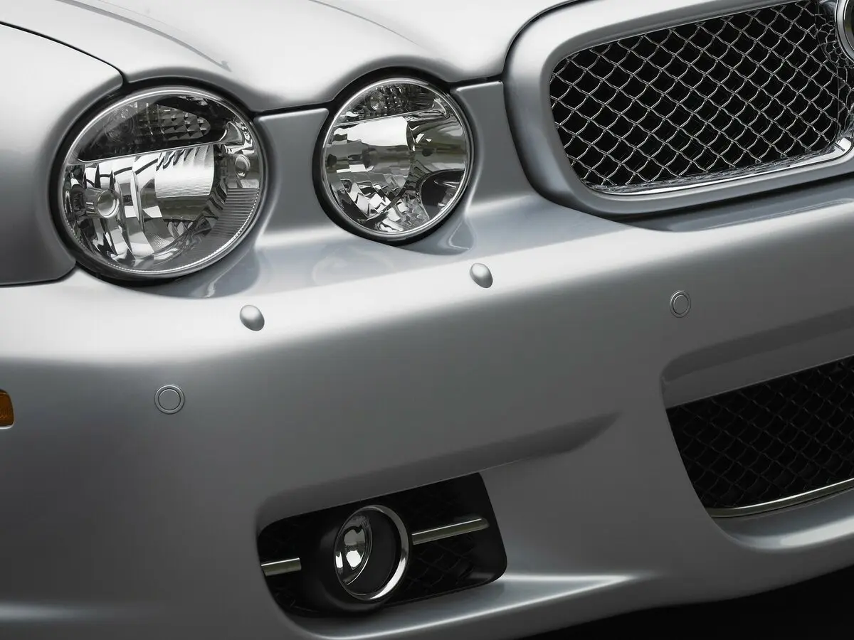 Jaguar XJ III (X350/X358) Седан — сүрөт 11