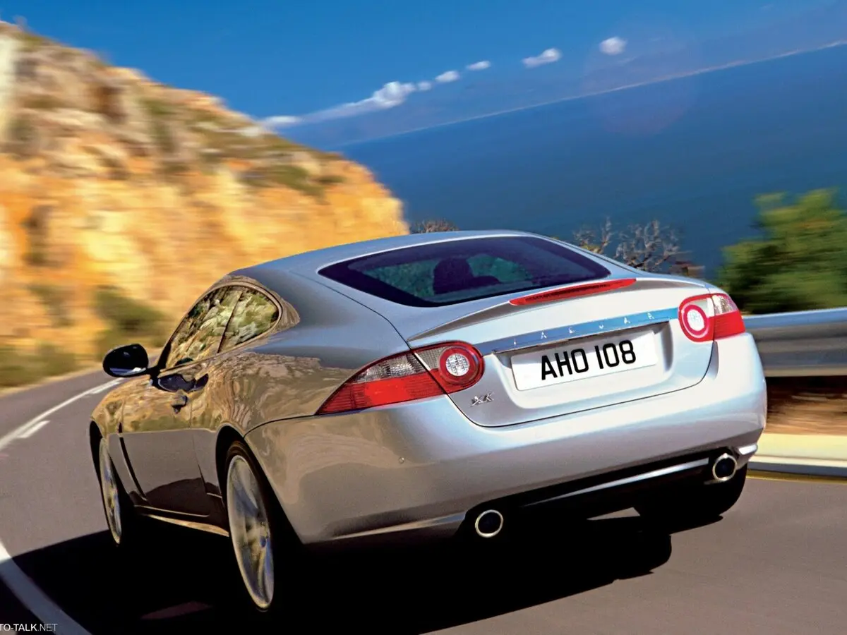 Jaguar XK II Купе — сүрөт 5