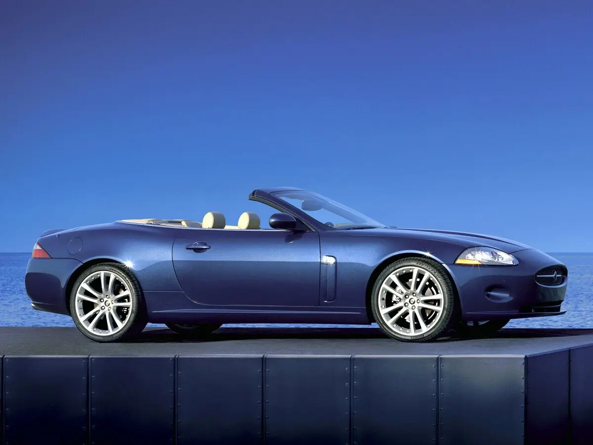 Jaguar XK II Кабриолет — сүрөт 2