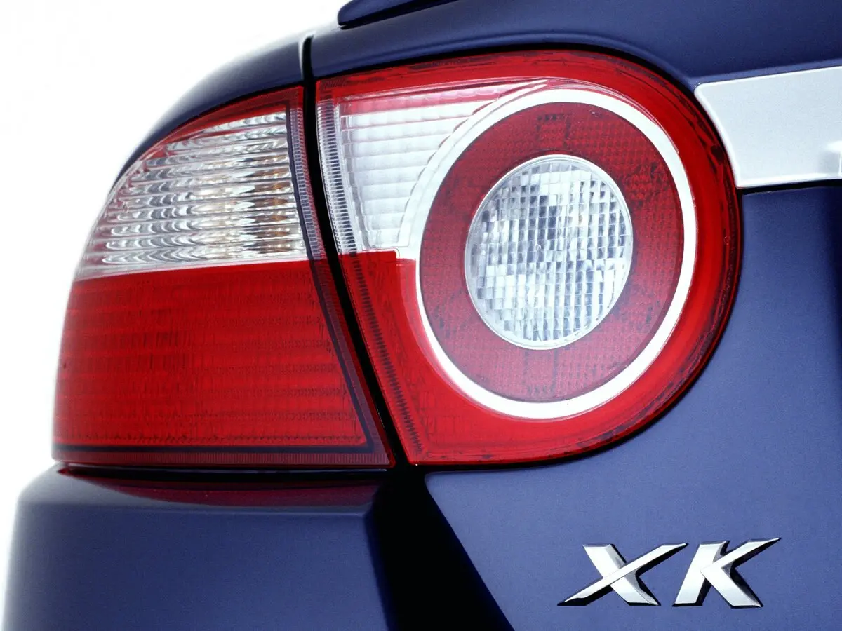 Jaguar XK II Кабриолет — сүрөт 8