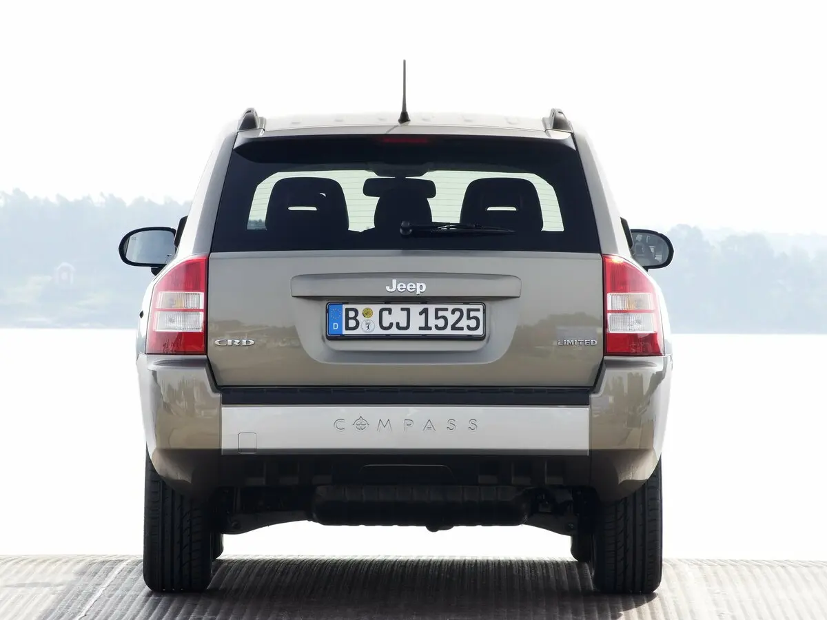 Jeep Compass I Внедорожник 5 дв. — сүрөт 4