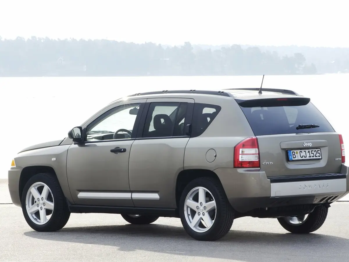 Jeep Compass I Внедорожник 5 дв. — сүрөт 5