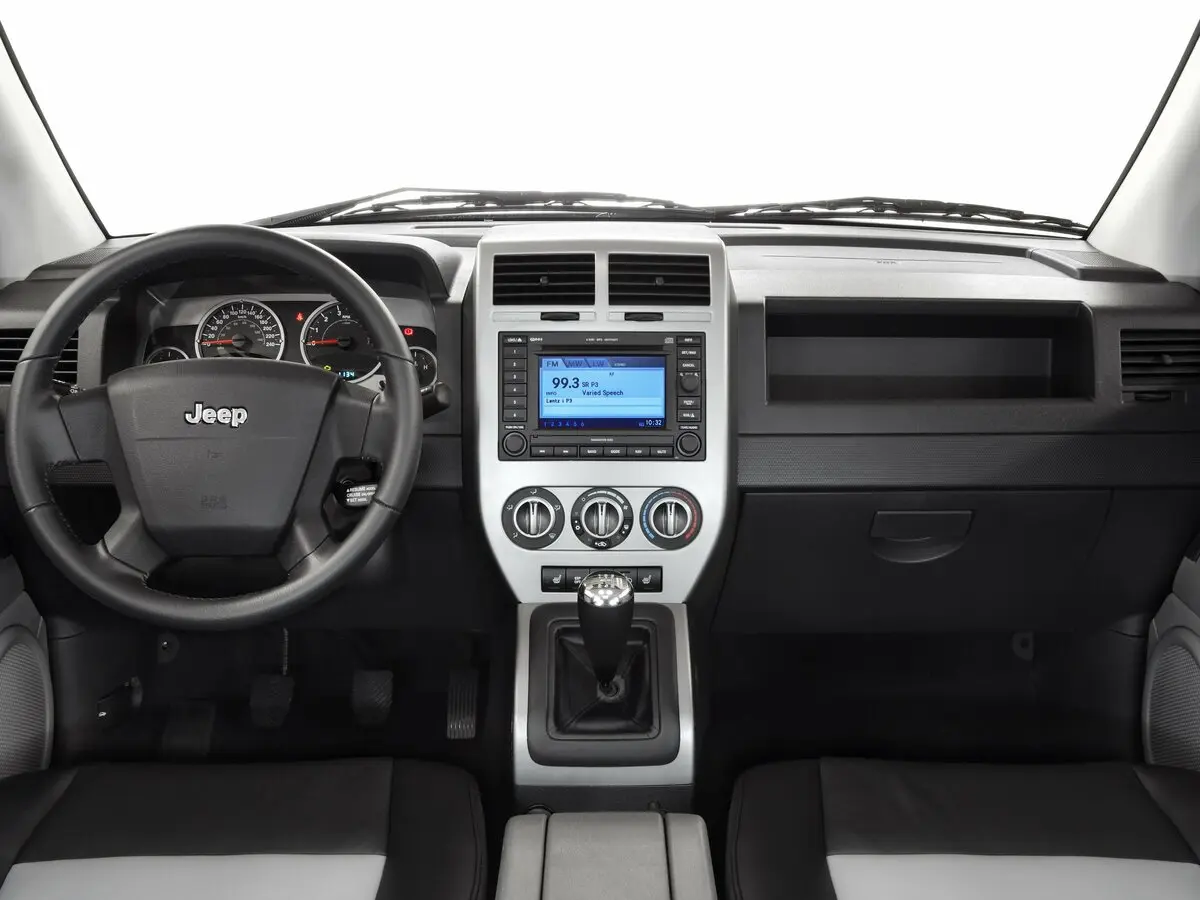 Jeep Compass I Внедорожник 5 дв. — сүрөт 6