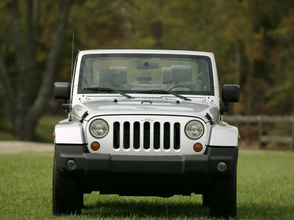 Jeep Wrangler III (JK) Внедорожник 3 дв. — фото 3