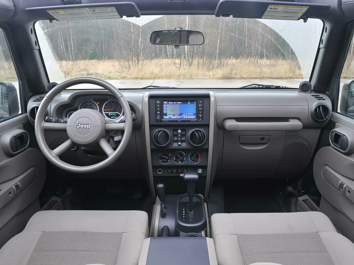 Jeep Wrangler III (JK) Внедорожник 3 дв. — фото 6