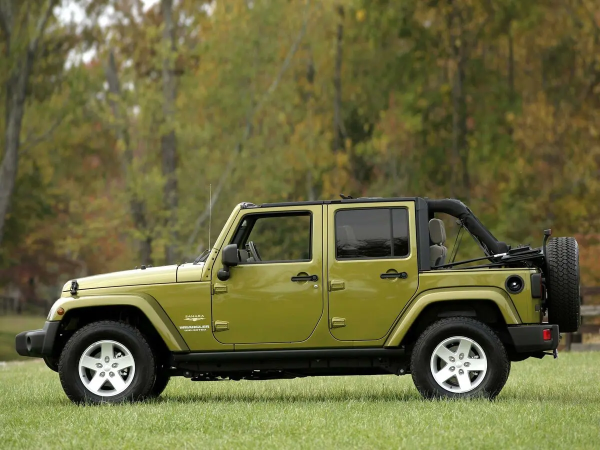 Jeep Wrangler III (JK) Внедорожник 5 дв. — фото 2