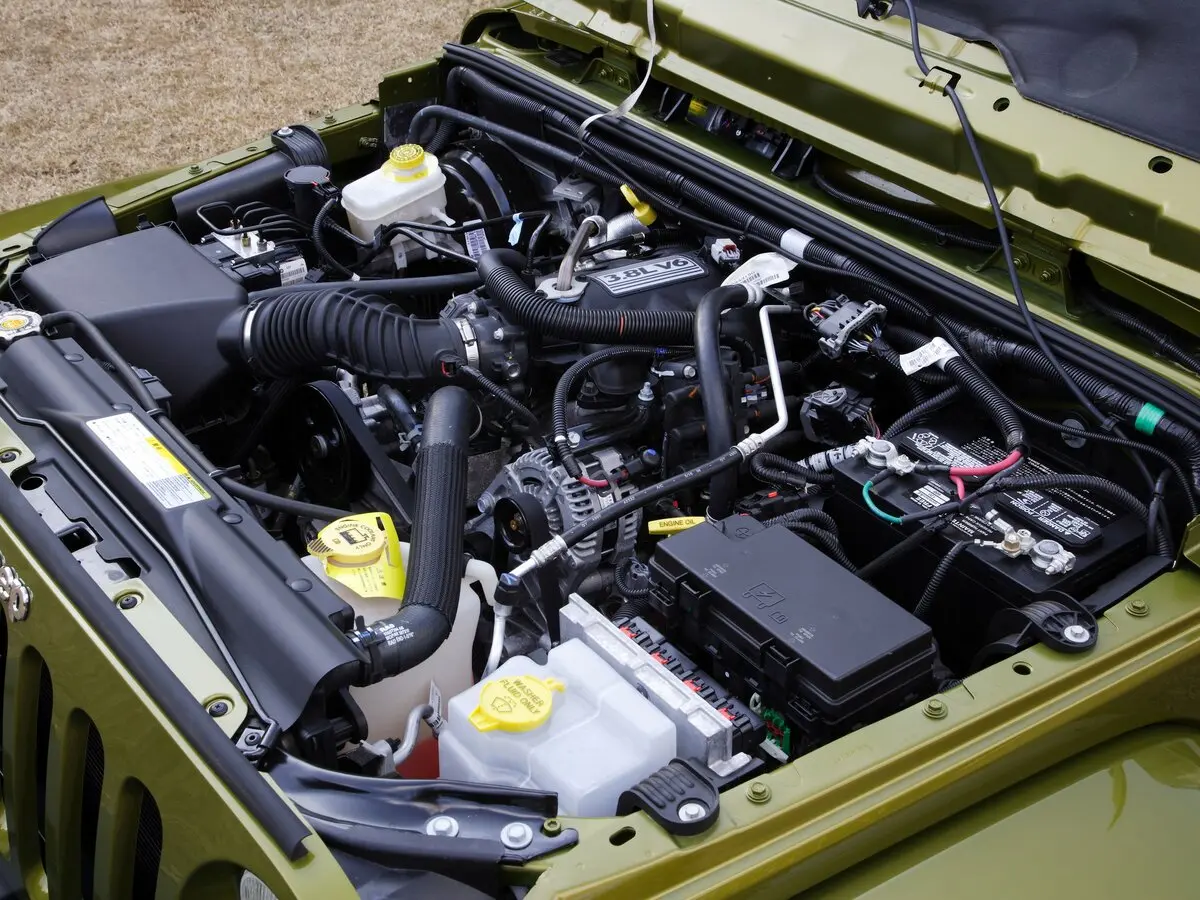 Jeep Wrangler III (JK) Внедорожник 5 дв. — фото 17