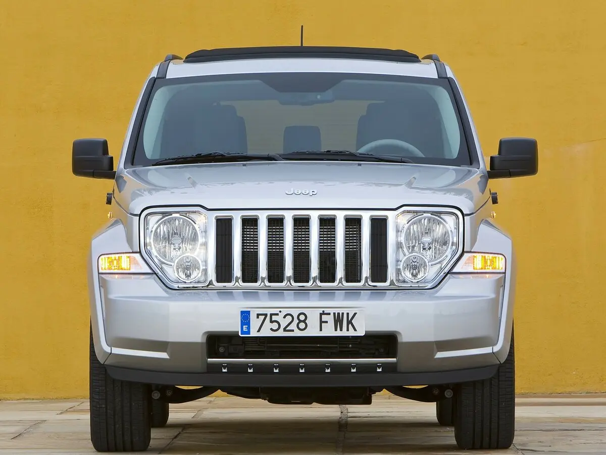 Jeep Cherokee IV (KK) Внедорожник 5 дв. — сүрөт 3