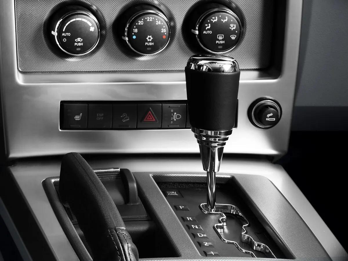 Jeep Cherokee IV (KK) Внедорожник 5 дв. — сүрөт 11