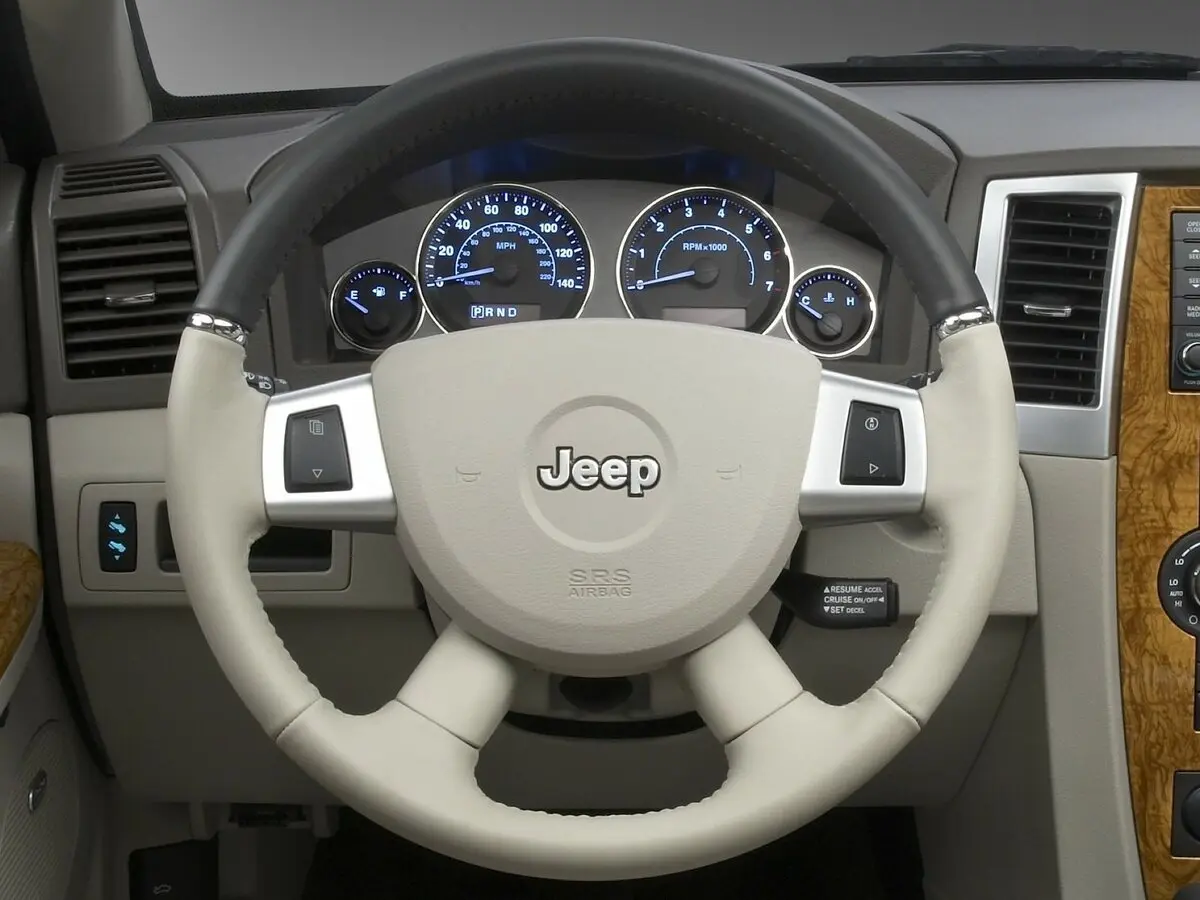 Jeep Grand Cherokee III (WK) Внедорожник 5 дв. — сүрөт 10