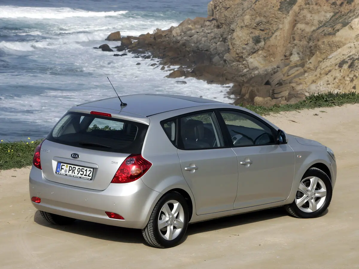 Kia Ceed I Хэтчбек 5 дв. — сүрөт 5