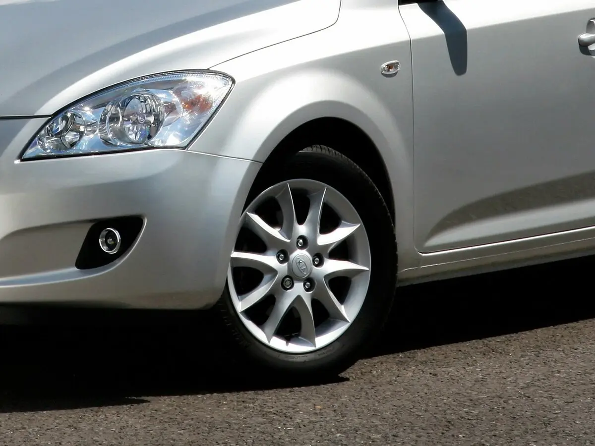 Kia Ceed I Универсал 5 дв. — сүрөт 11