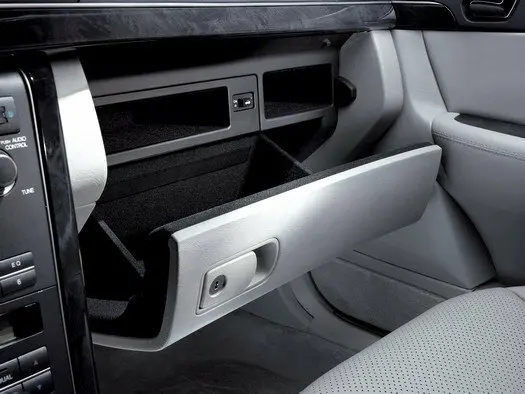 Kia Opirus I Рестайлинг Седан — photo 6