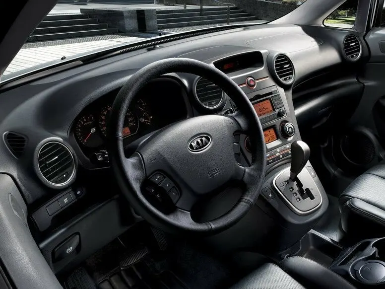 Kia Carens II (UN) Компактвэн — сүрөт 7