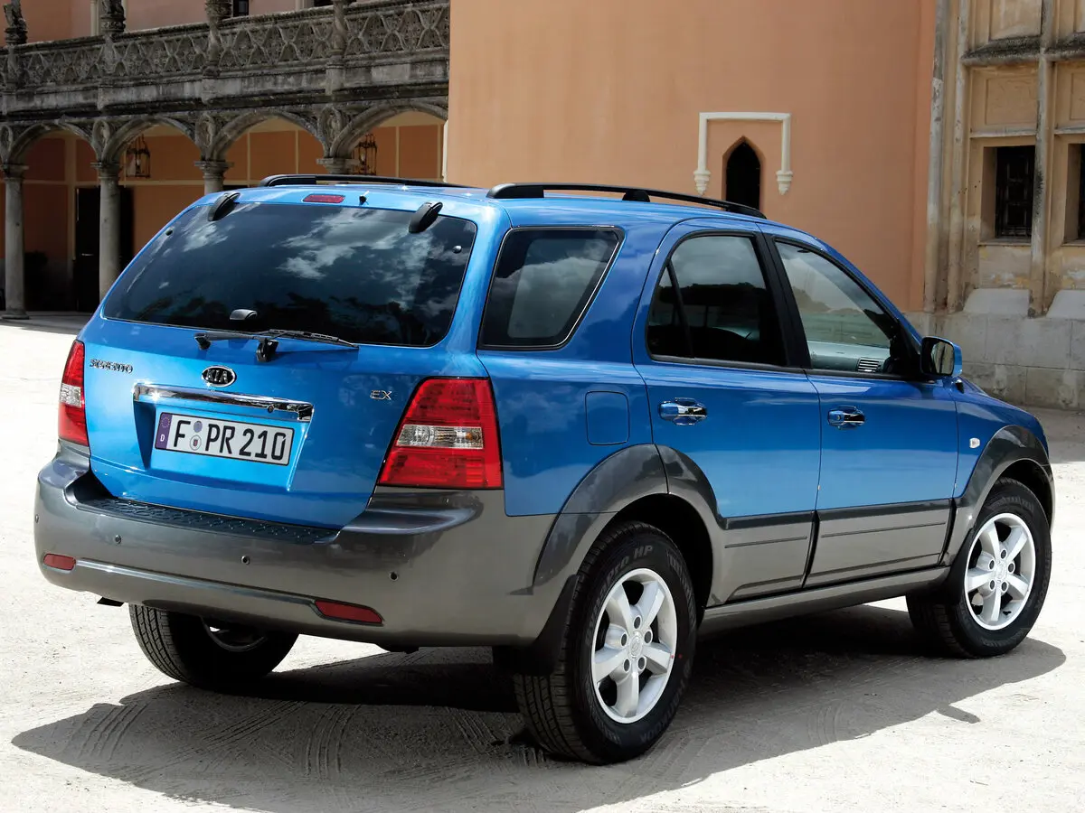 Kia Sorento I Рестайлинг Внедорожник 5 дв. — фото 5