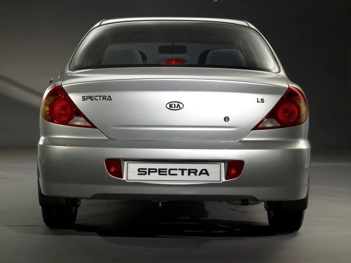 Kia Spectra I Рестайлинг 2 Седан — сүрөт 4