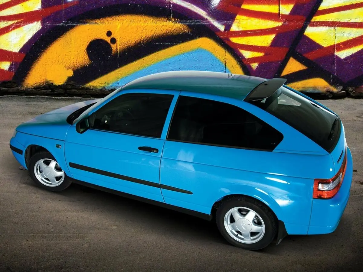 Lada (ВАЗ) 2112 1998 – 2009 Хэтчбек 3 дв. — сүрөт 7