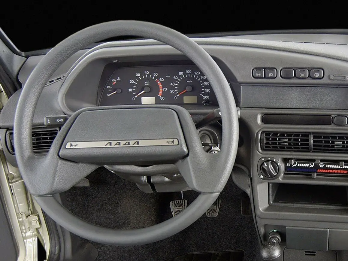 Lada (ВАЗ) 2114 2001 – 2013 Хэтчбек 5 дв. — photo 8