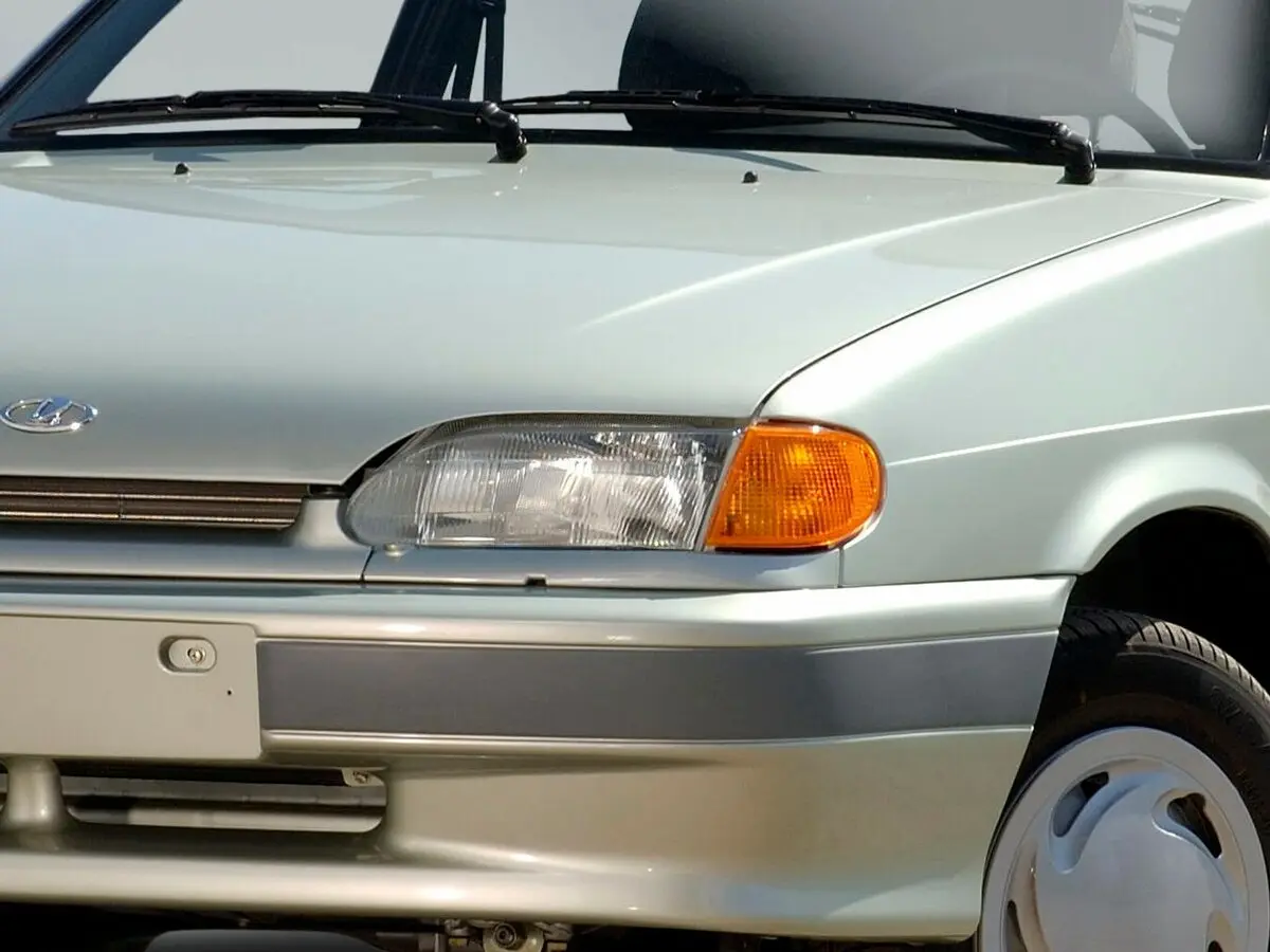 Lada (ВАЗ) 2114 2001 – 2013 Хэтчбек 5 дв. — photo 9