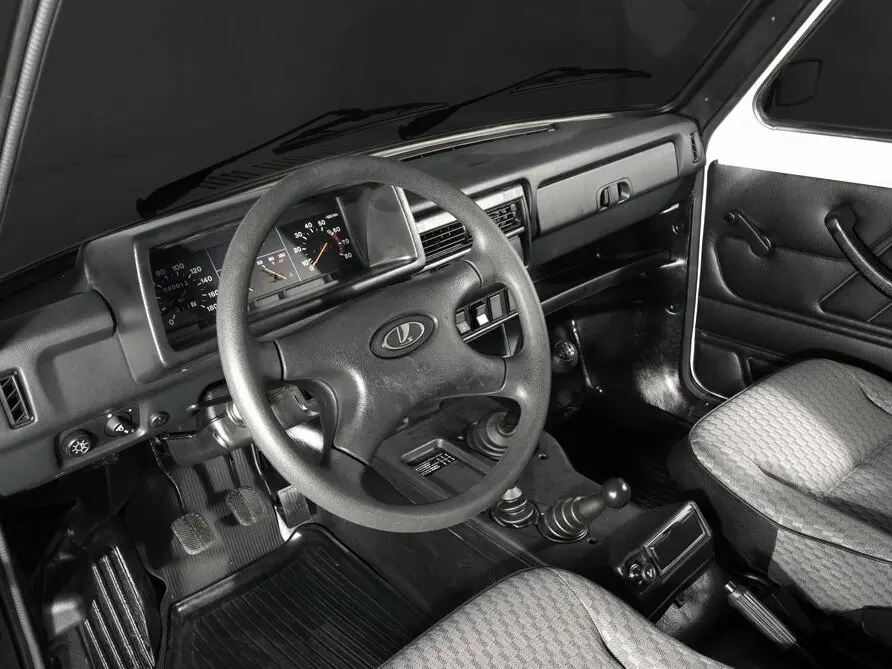 Lada (ВАЗ) 2121 (4x4) I Рестайлинг Внедорожник 3 дв. — сүрөт 8
