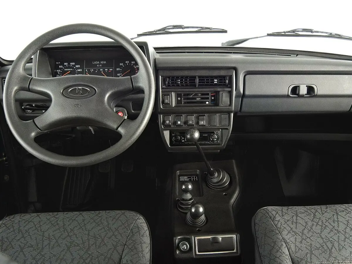 Lada (ВАЗ) 2131 (4x4) I Внедорожник 5 дв. — сүрөт 4