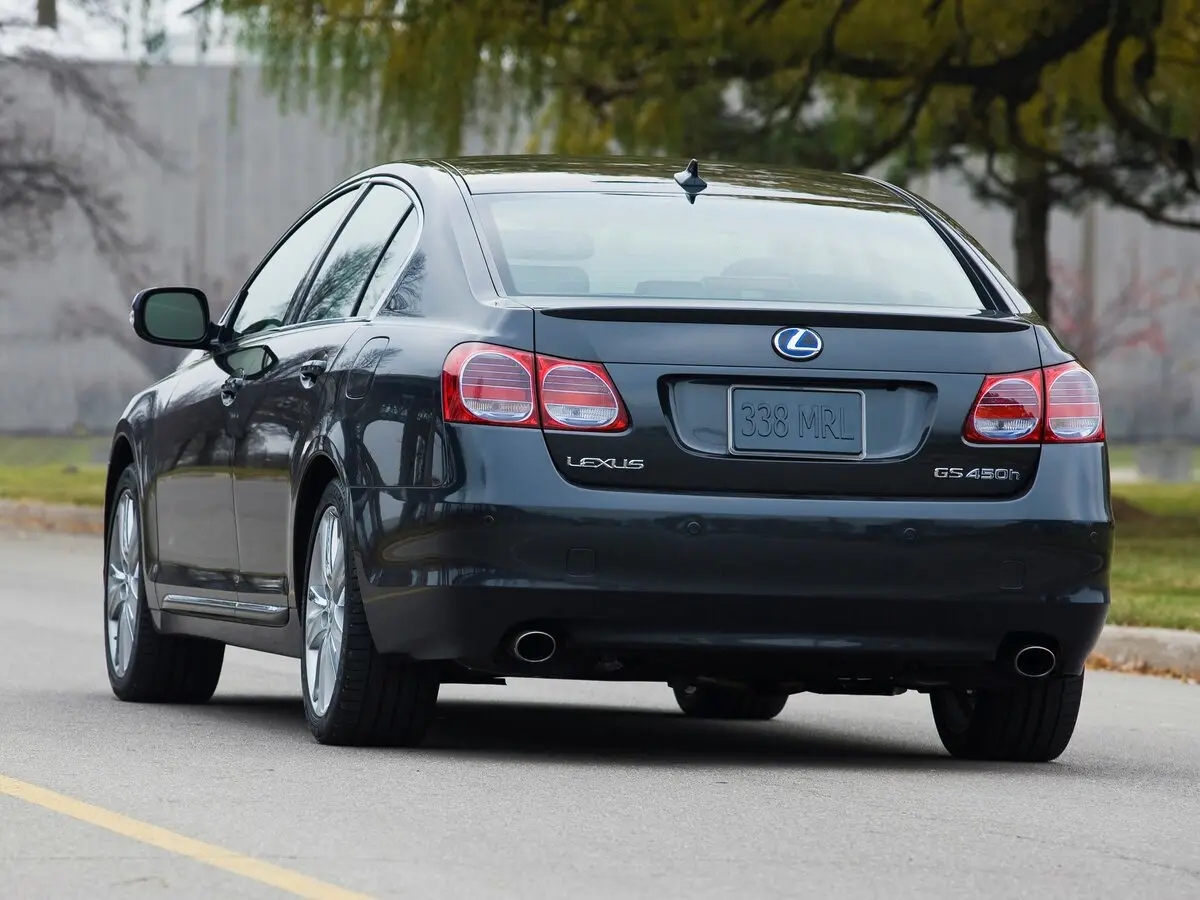 Lexus GS III Рестайлинг Седан — фото 4