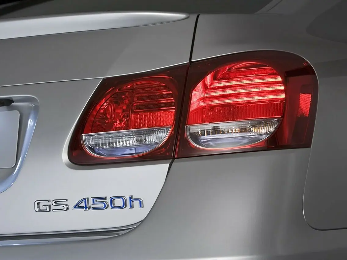 Lexus GS III Рестайлинг Седан — фото 15