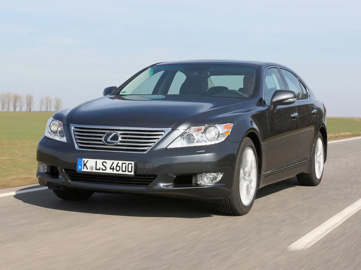 Lexus LS IV Рестайлинг Седан