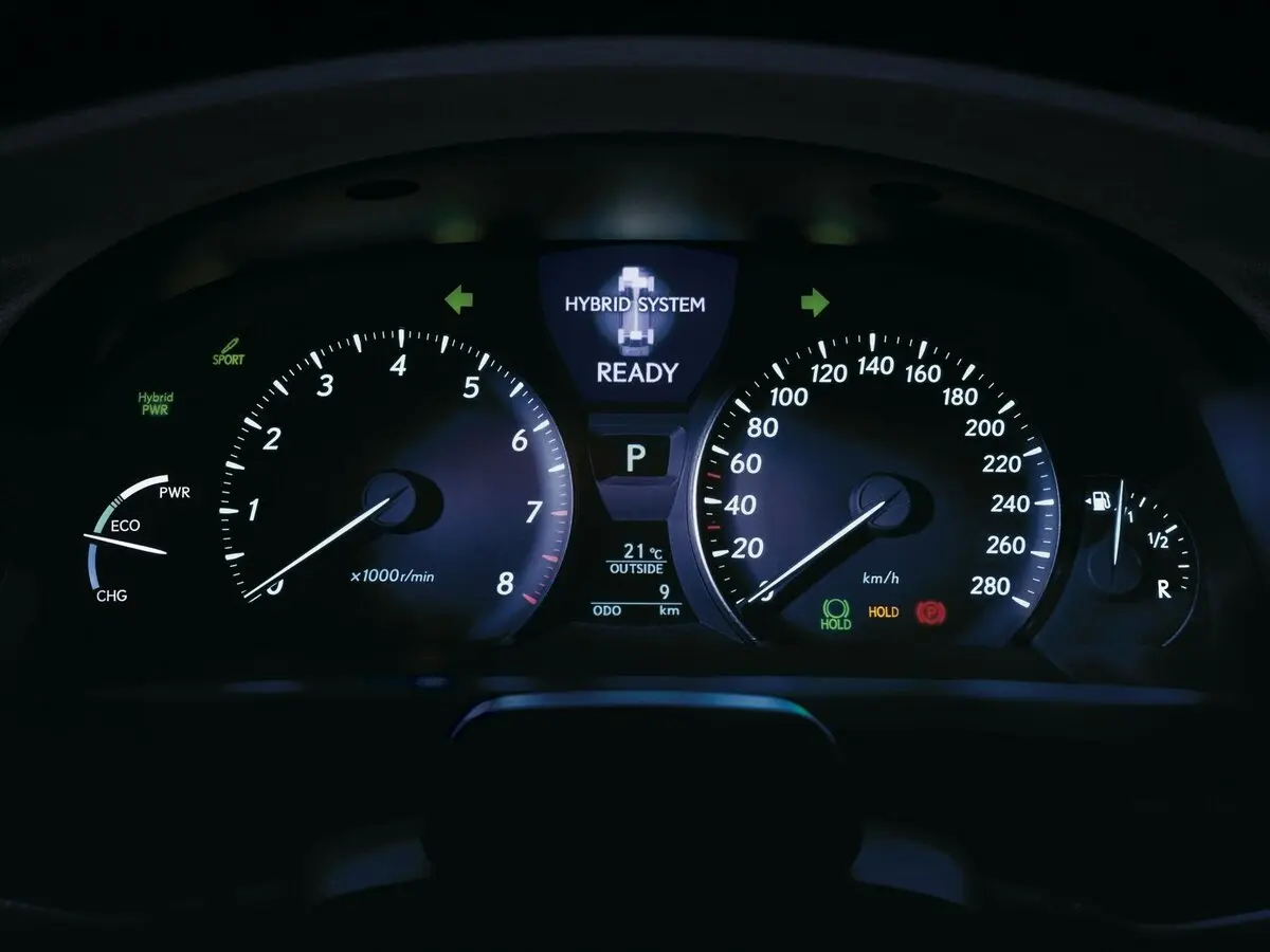 Lexus LS IV Рестайлинг Седан — фото 8