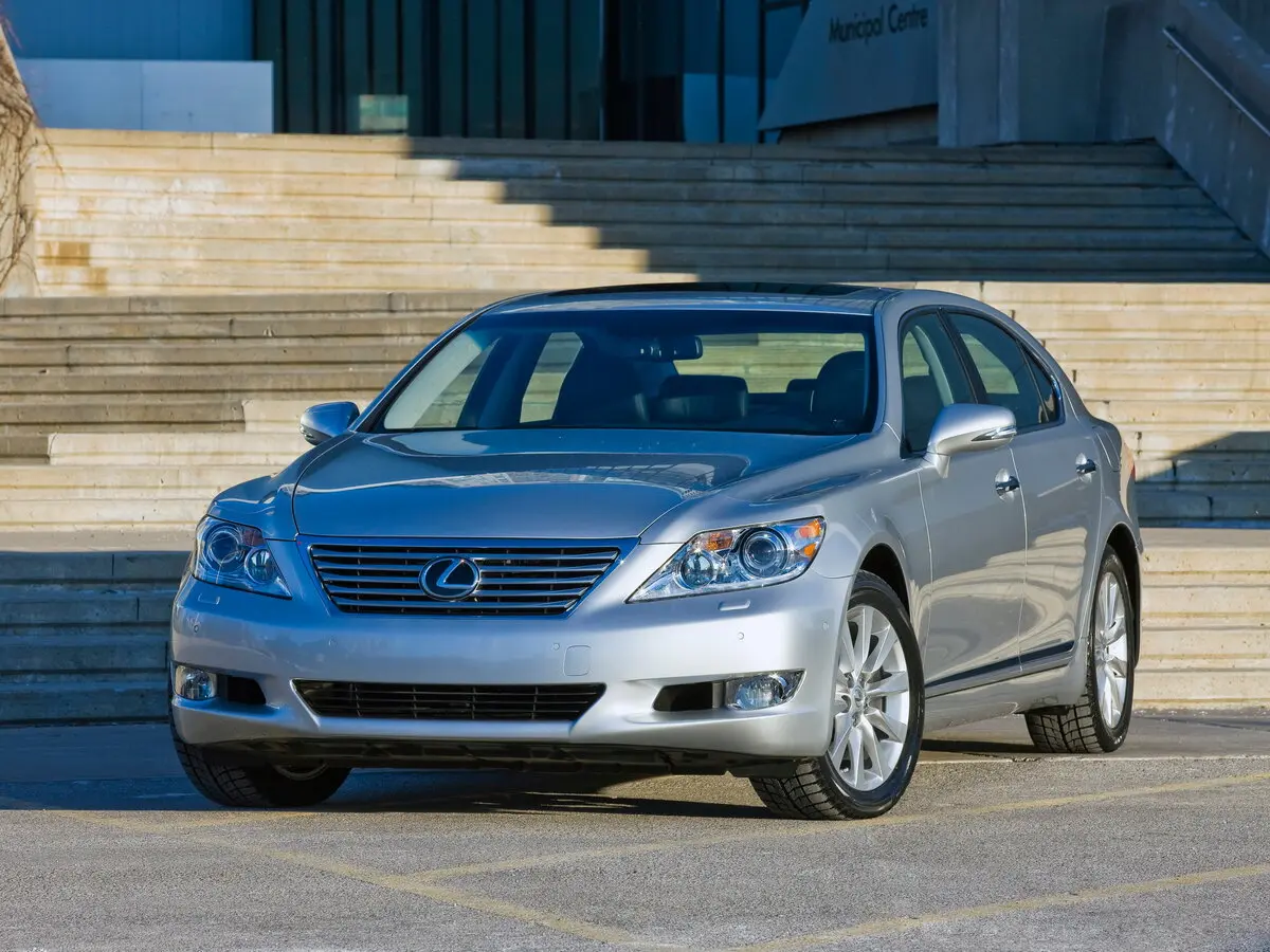 Lexus LS IV Рестайлинг Седан Long