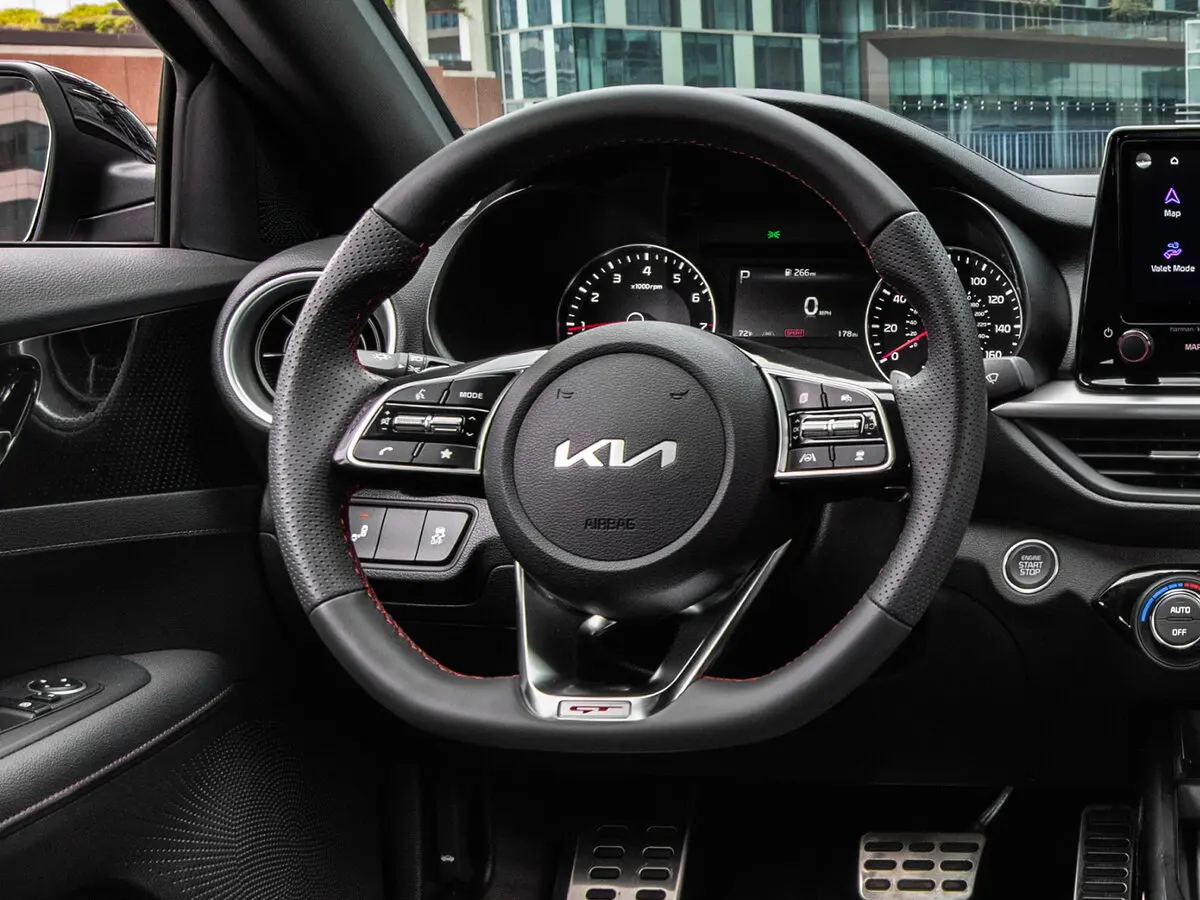 Kia Forte III Рестайлинг Седан — сүрөт 8