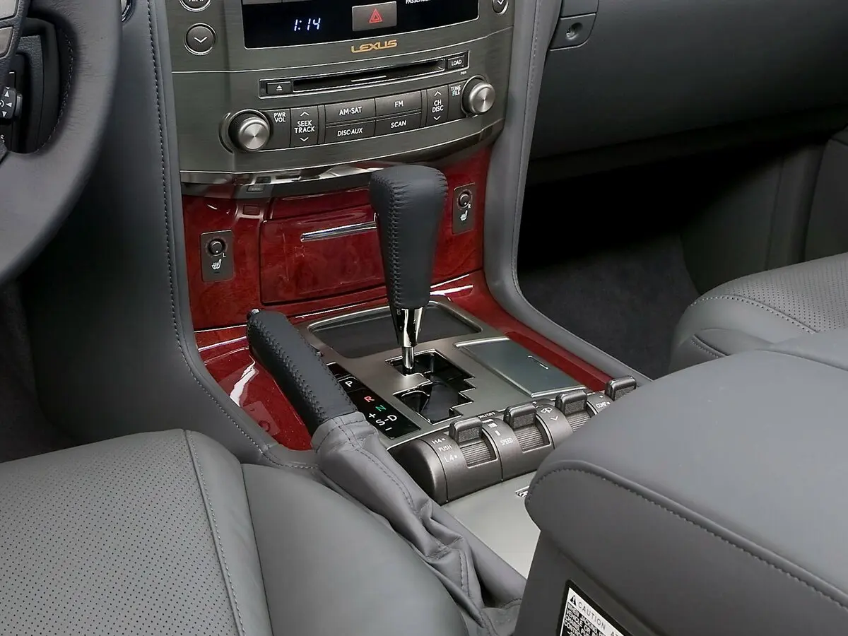 Lexus LX III Внедорожник 5 дв. — фото 11