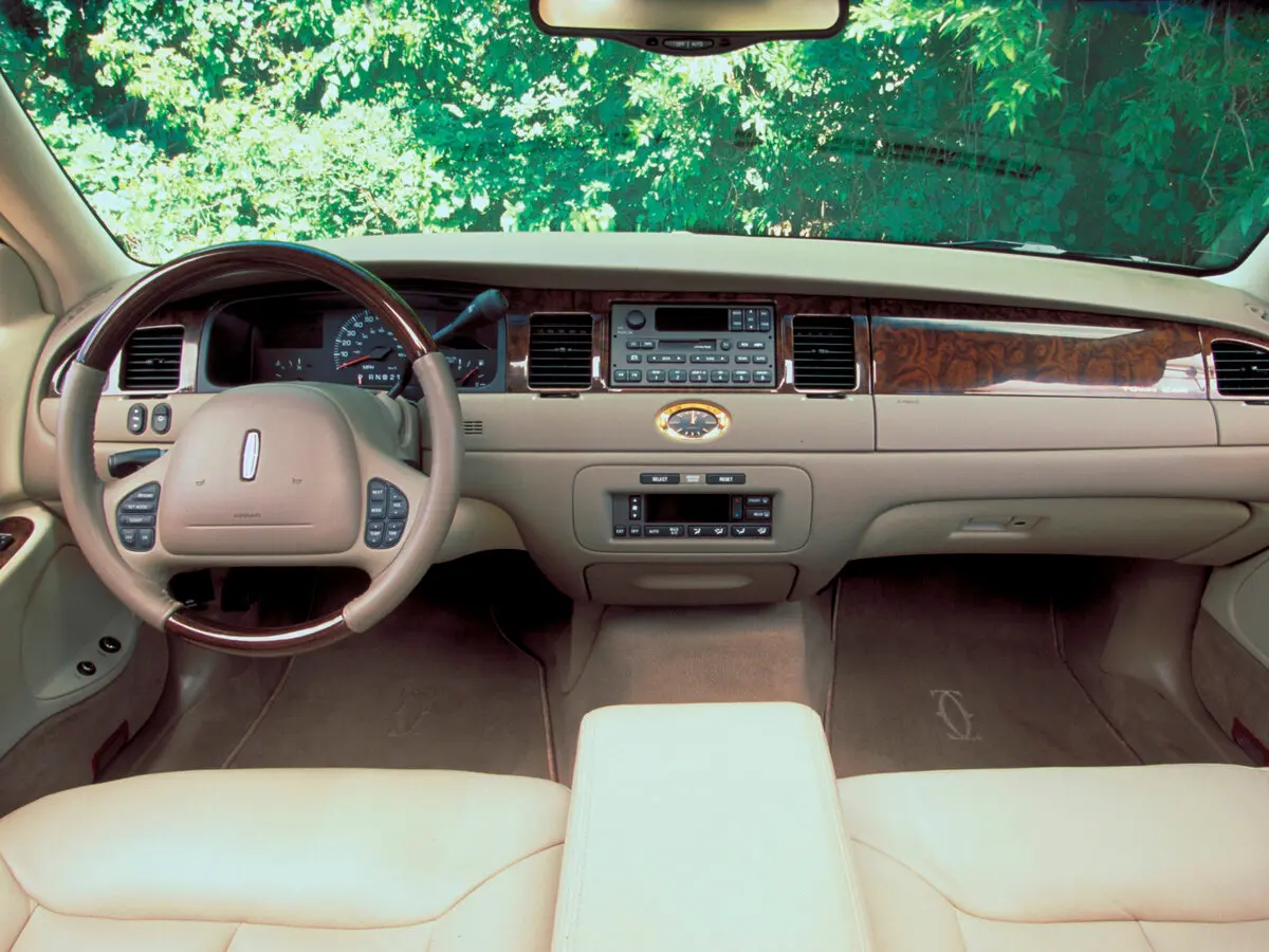 Lincoln Town Car III Седан — сүрөт 6