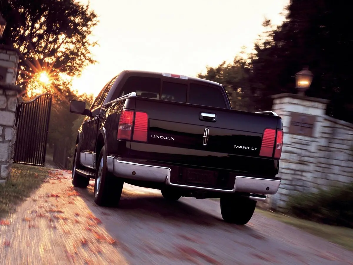 Lincoln Mark LT I Пикап Двойная кабина — сүрөт 3