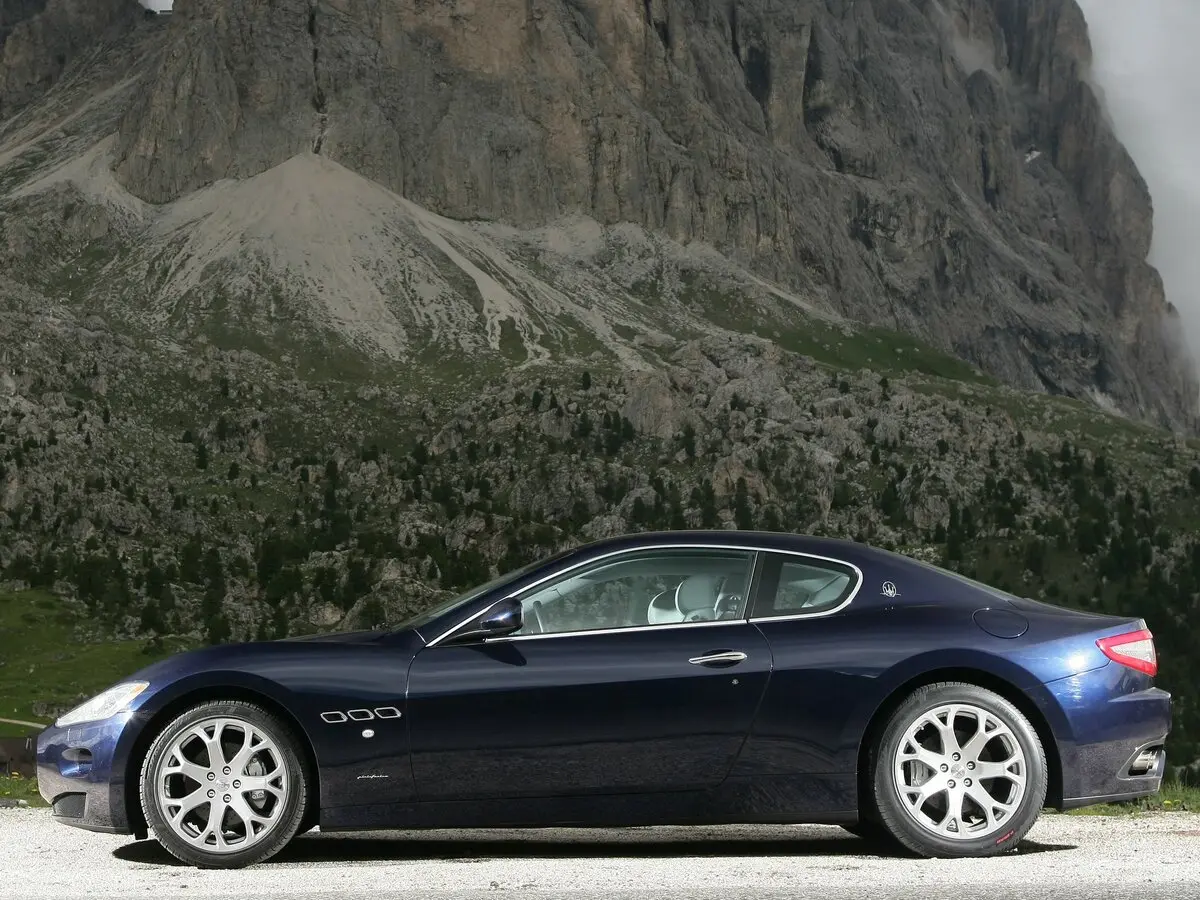 Maserati GranTurismo I Купе — сүрөт 2
