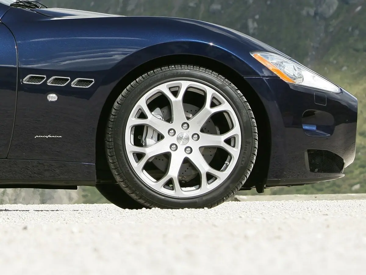 Maserati GranTurismo I Купе — сүрөт 16