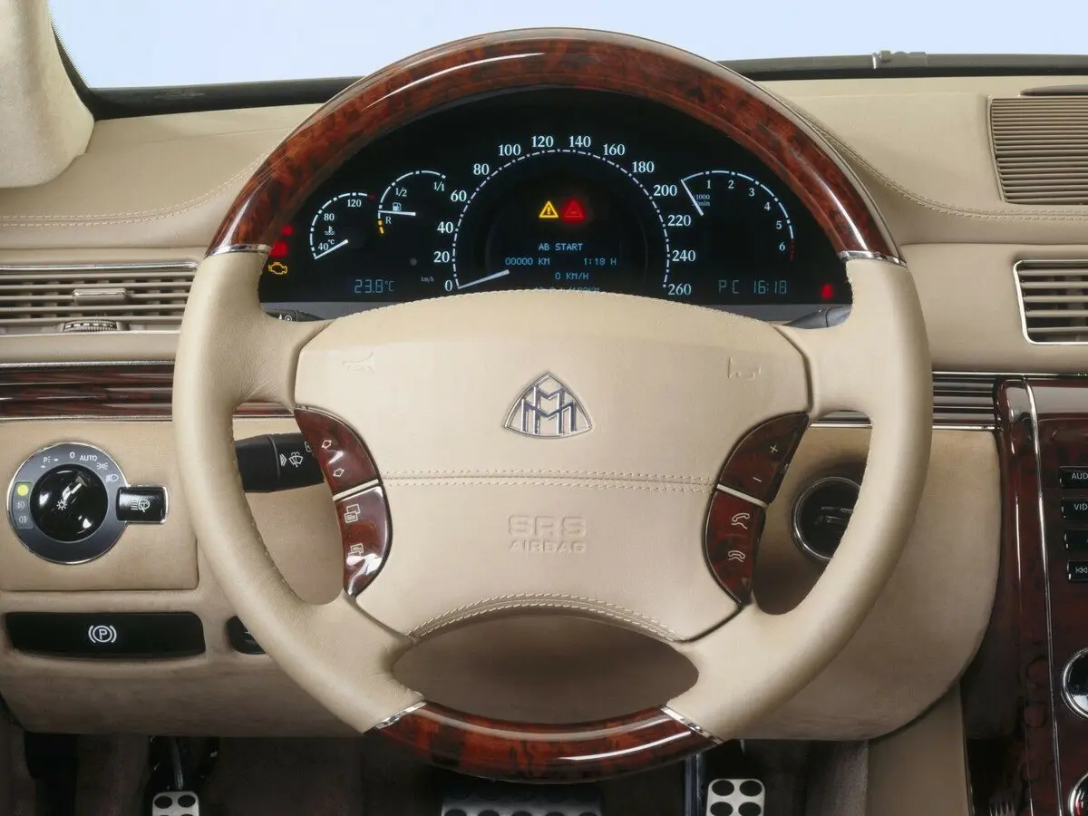Maybach 62 I Седан — 照片 10