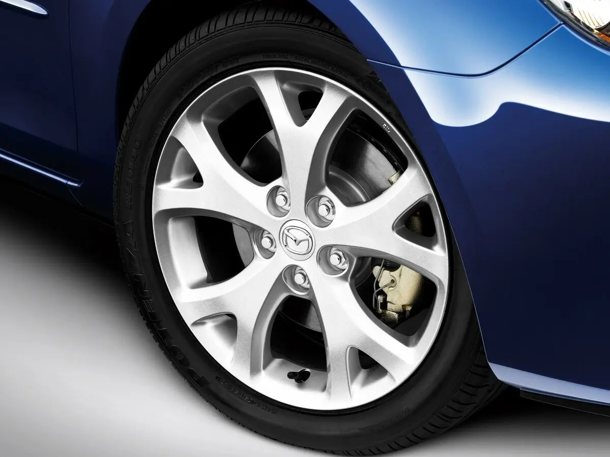 Mazda 3 I (BK) Рестайлинг Седан — фото 15