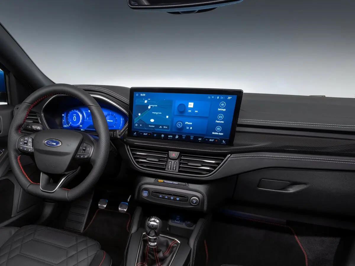 Ford Focus IV Рестайлинг Хэтчбек 5 дв. — фото 4