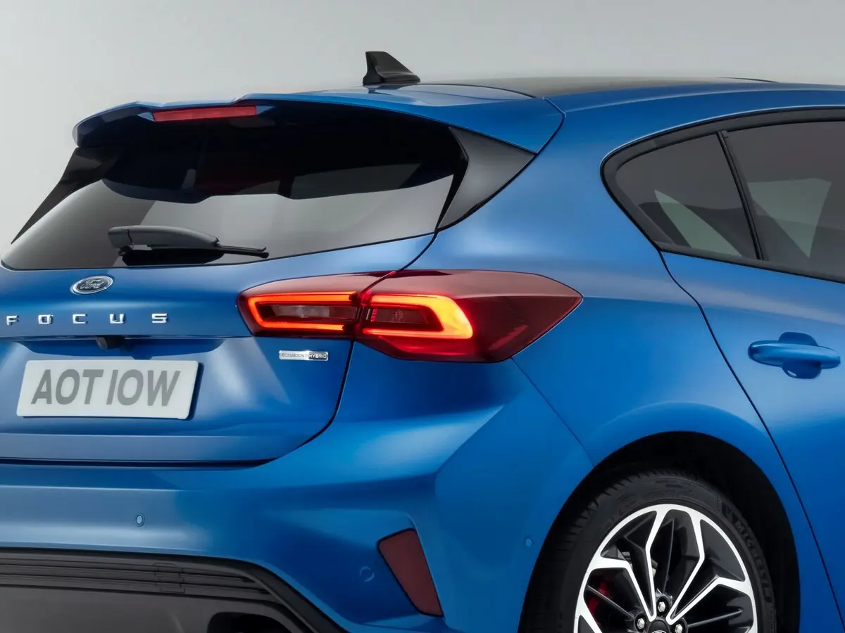 Ford Focus IV Рестайлинг Хэтчбек 5 дв. — фото 12