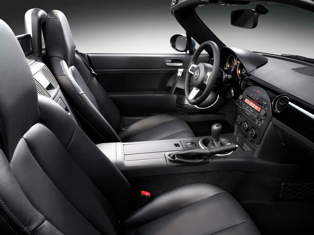 Mazda MX-5 III (NC) Родстер — сүрөт 7