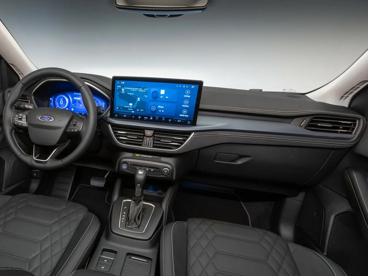 Ford Focus IV Рестайлинг Универсал 5 дв. Active — фото 5