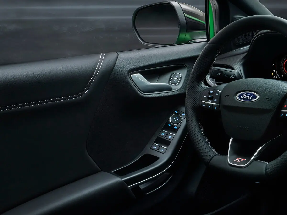 Ford Puma ST 2020 – 2024 Внедорожник 5 дв. — сүрөт 11
