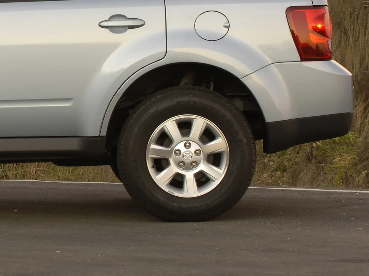 Mazda Tribute II Внедорожник 5 дв. — сүрөт 17