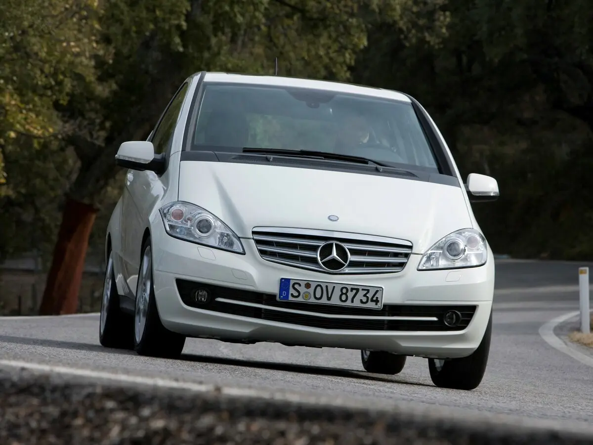 Mercedes-Benz A-Класс II (W169) Рестайлинг Хэтчбек 3 дв. — сүрөт 3