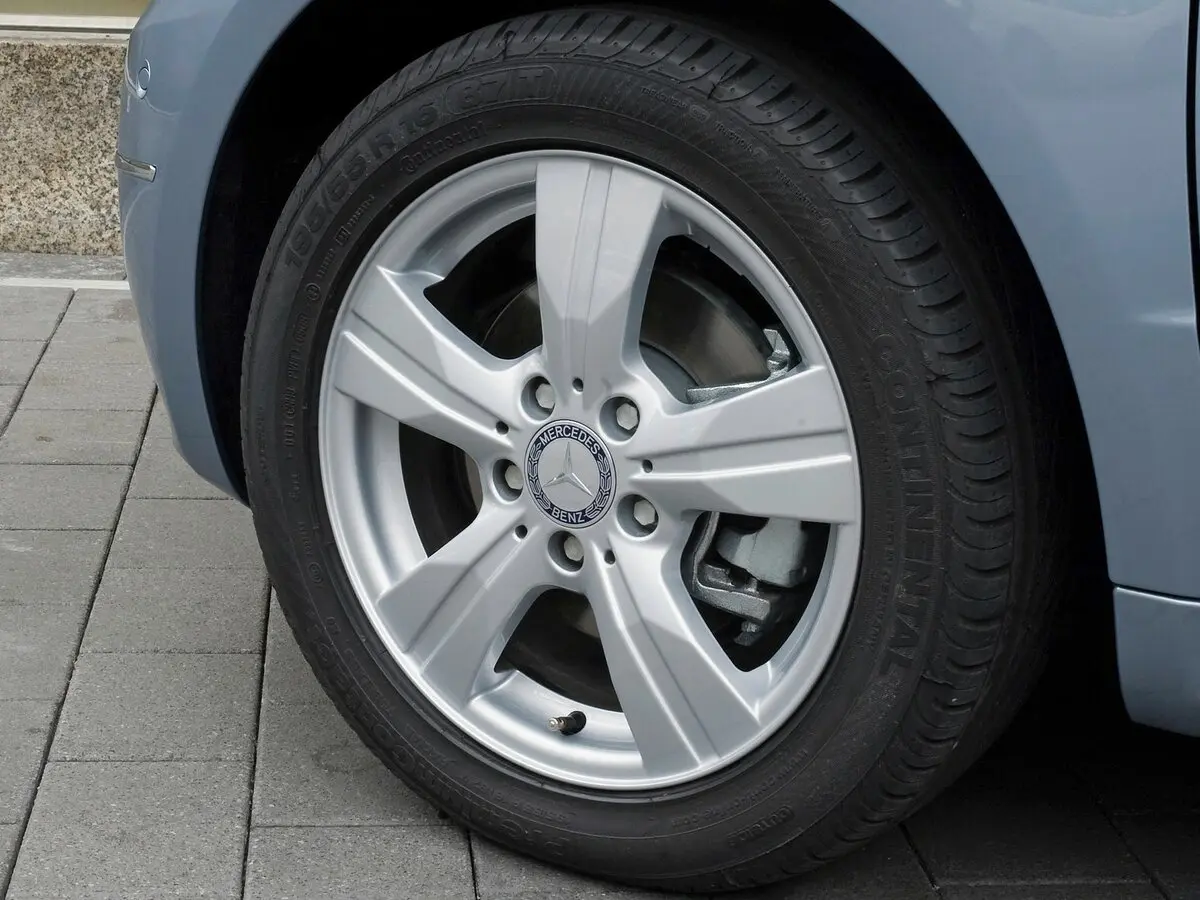 Mercedes-Benz A-Класс II (W169) Рестайлинг Хэтчбек 3 дв. — сүрөт 16