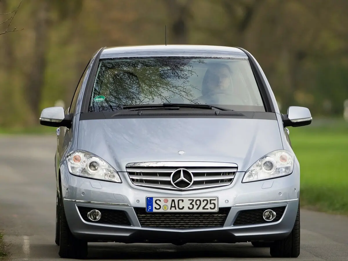 Mercedes-Benz A-Класс II (W169) Рестайлинг Хэтчбек 5 дв. — 照片 3