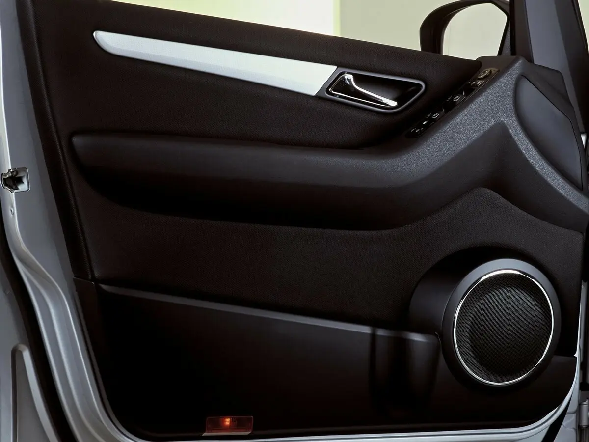 Mercedes-Benz A-Класс II (W169) Рестайлинг Хэтчбек 5 дв. — 照片 11