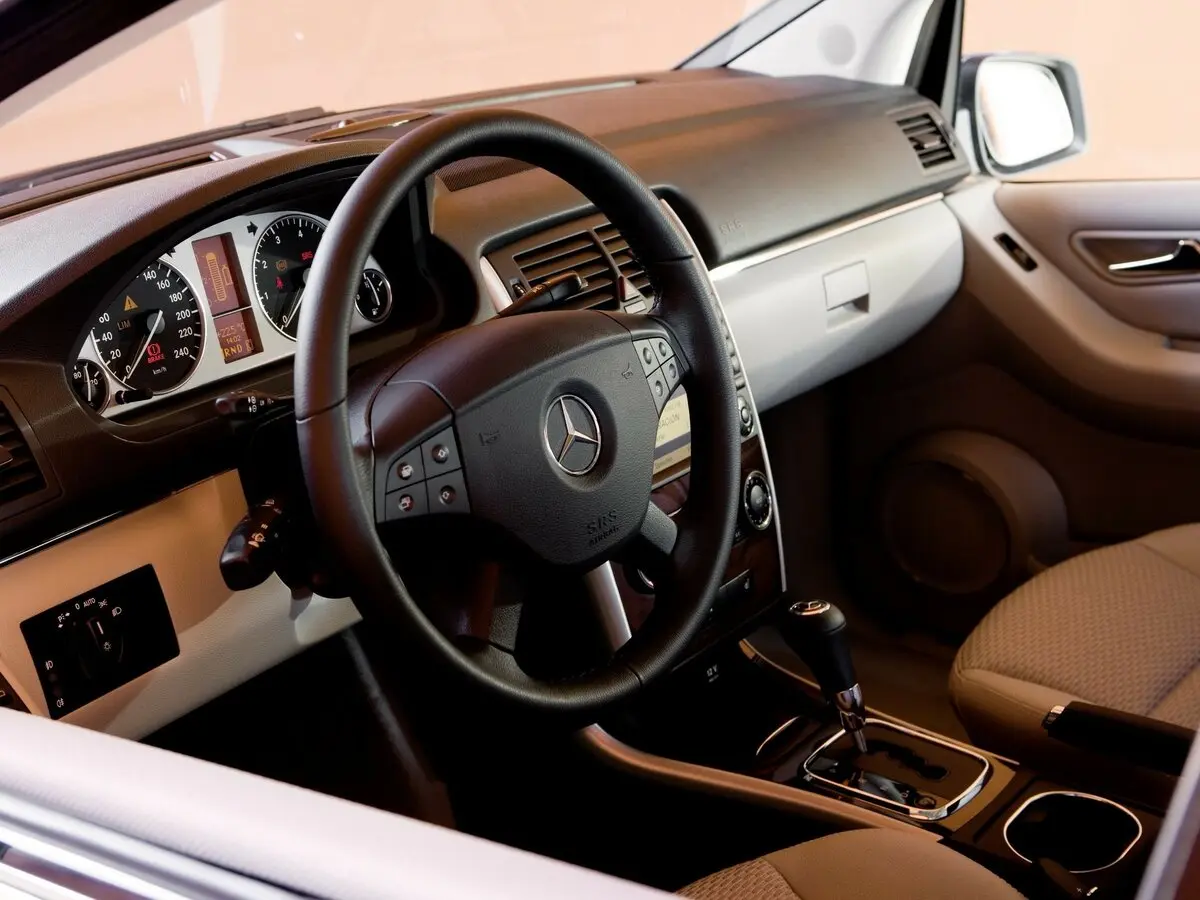 Mercedes-Benz B-Класс I (W245) Рестайлинг Хэтчбек 5 дв. — сүрөт 8