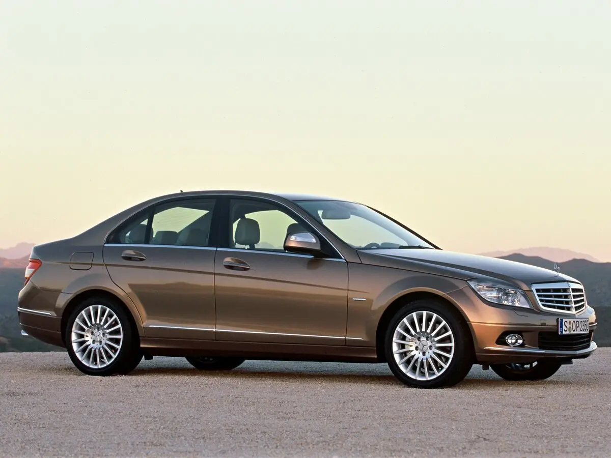 Mercedes-Benz C-Класс III (W204) Седан — сүрөт 2